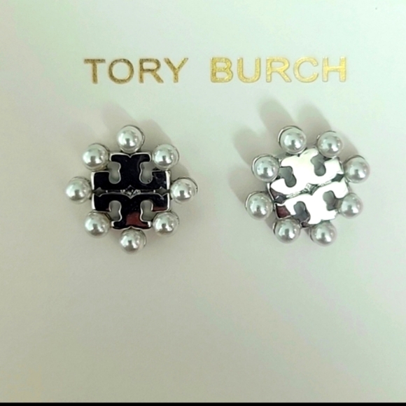Tory Burch Kira Pearl Stud earrings - NEW w/ dustbag - Picture 1 of 1